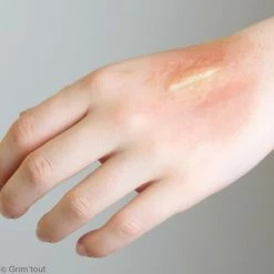 De gros 🔥 Grim Tout Maquillage à L'eau Faux Sang En Tube - 15 Ml 🔔 -Maquillage Soldes unnamed file 738